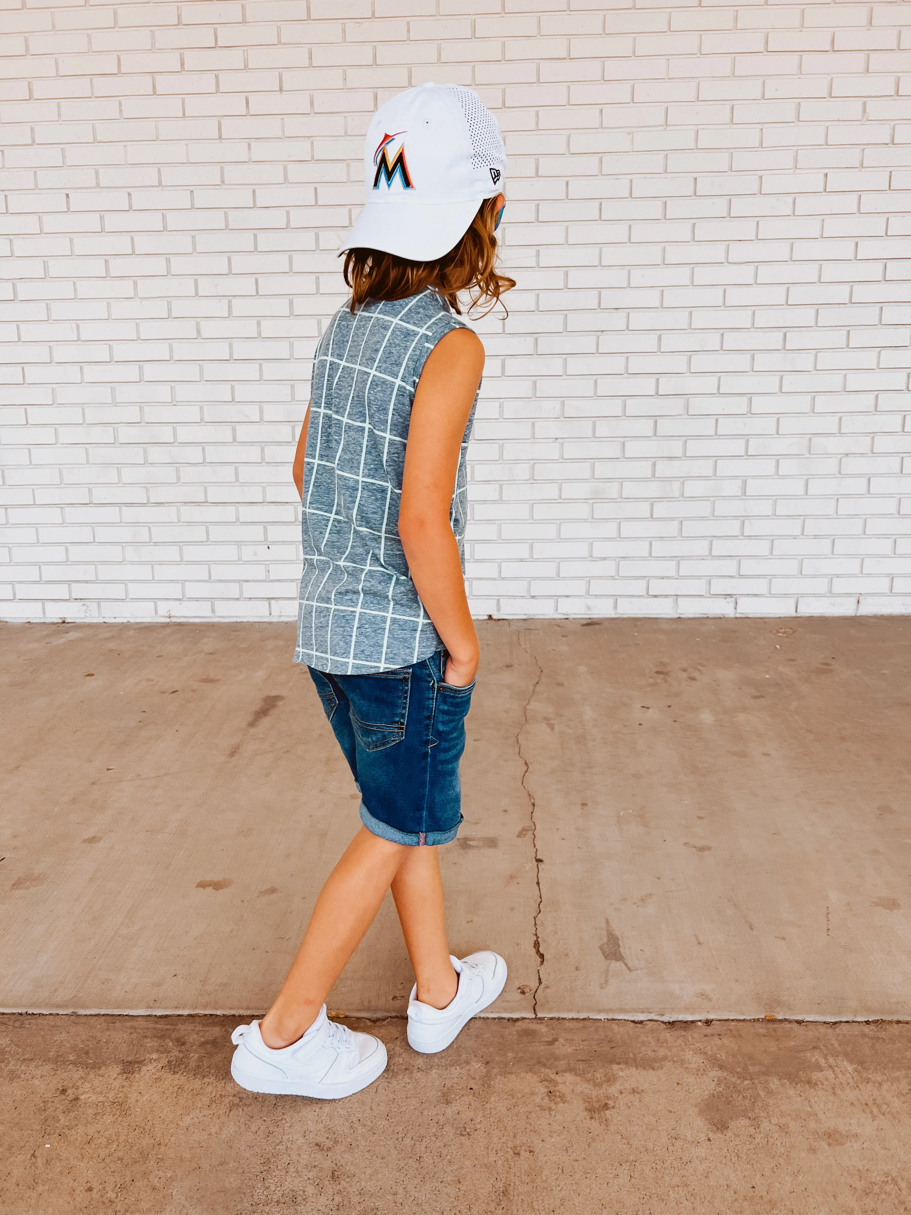 Grid tank top