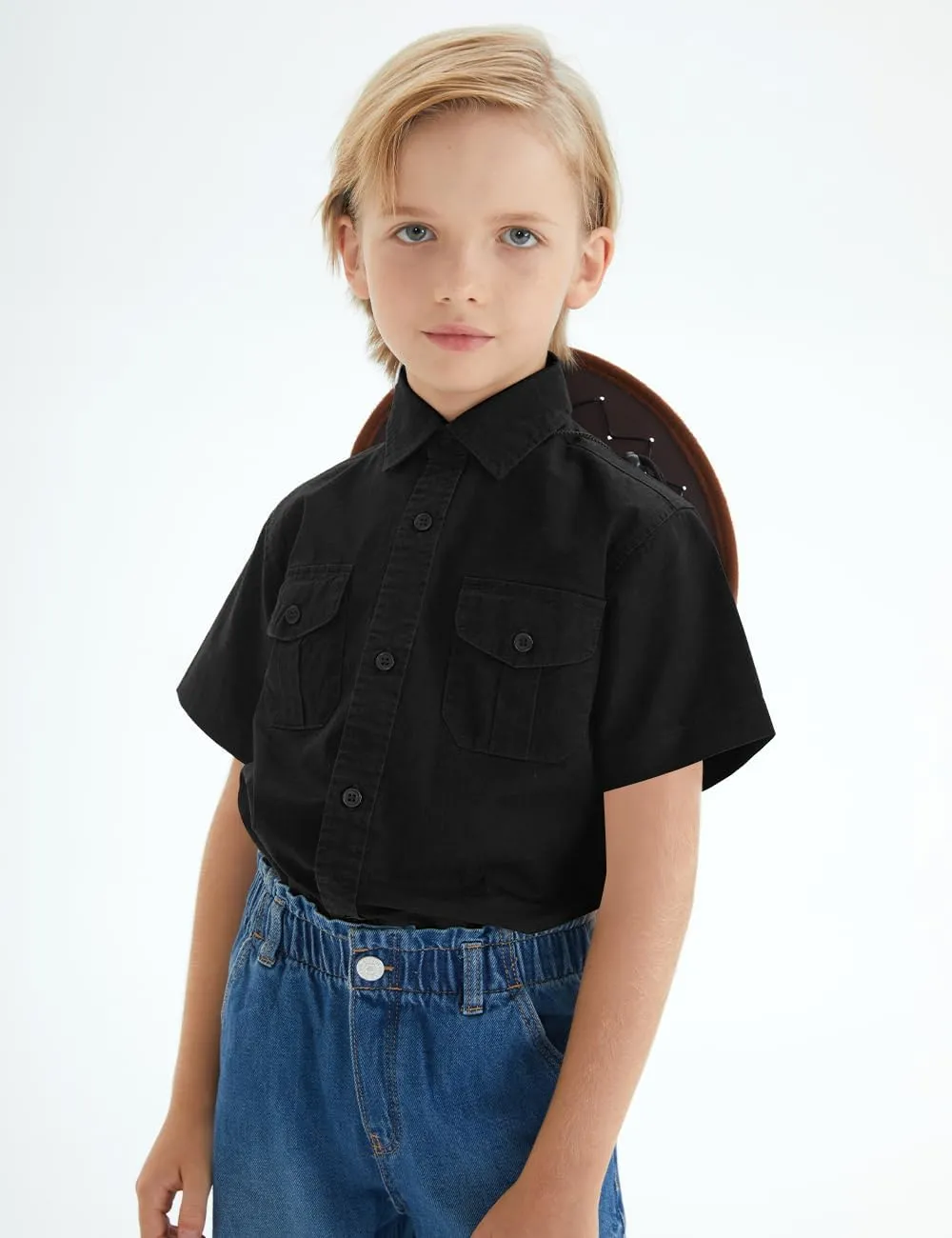 Spring&Gege Boys' Short Sleeve Button Down Shirts for Kids Woven Solid with Two Pockets